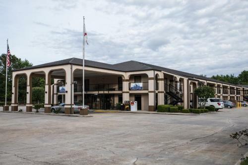 Motel Mockingbird Inn & Suites