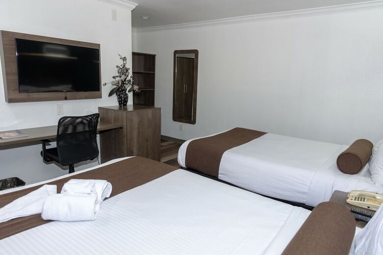 Motel Value Inn Bellflower