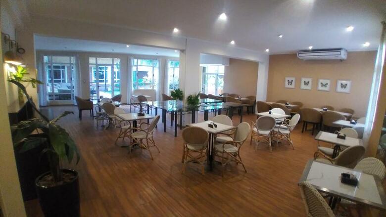 Catange Hotel