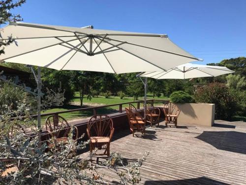 Lodge Caba�as De City Bell