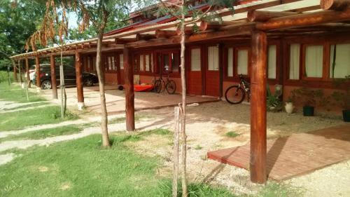 Lodge Caba�as De City Bell