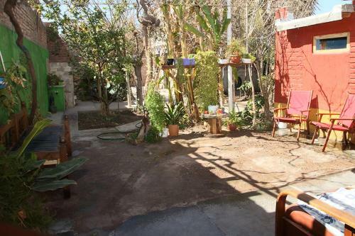 Hostal Mi Familia De Mendoza