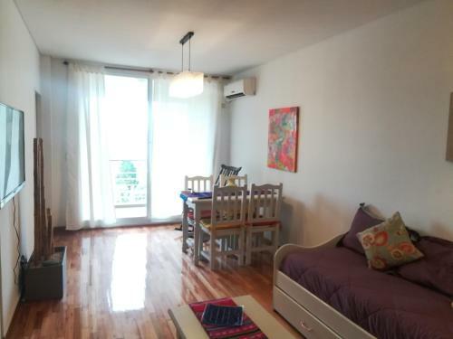 Apartamento Semipiso En Las Lomitas