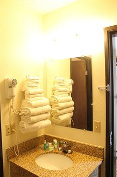 Motel Lone Tree Inn