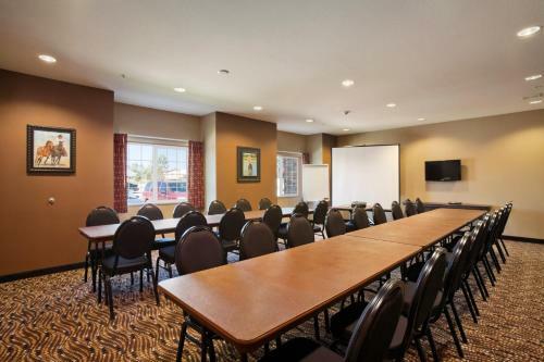 Hotel Microtel Inn & Suites
