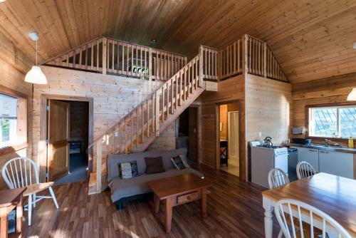 Homfray Lodge