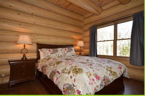 Chalet Four Bears