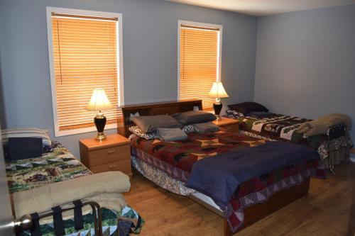 Lodge Outer Limits Bucks And Bears