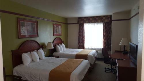 Hotel Budget Host Inn And Suites Cameron