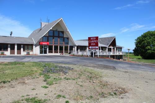Motel Red Carpet Inn North East