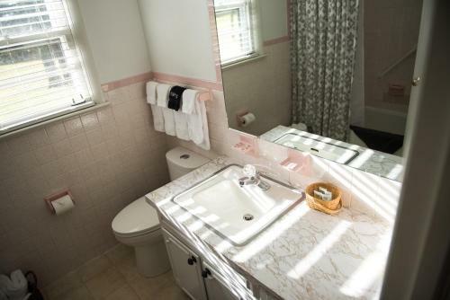 Hotel Carriage House Motor Inn