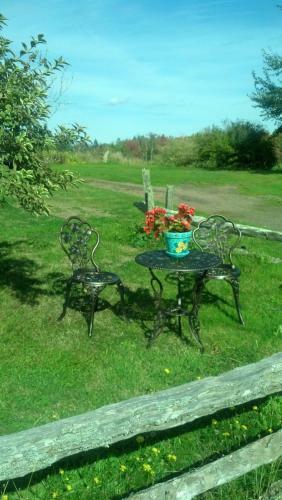 Agroturismo Lovely Green Gable Home