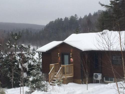 Chalet Au Lac Du Missionnaire