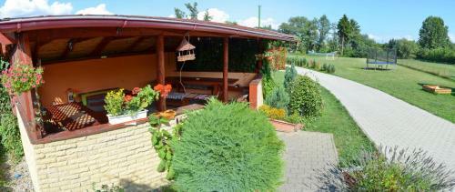 Hostal Penzion Mirabel