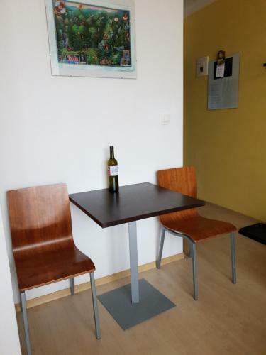 Apartment 131 Be?e?ov�