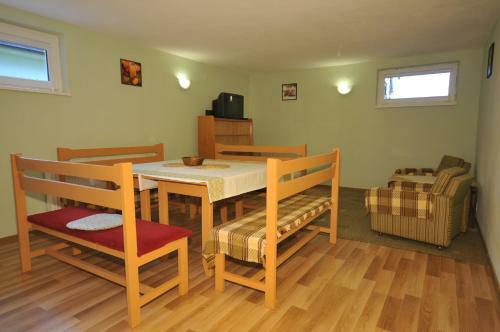 Hostal Ubytovanie Bi?�r