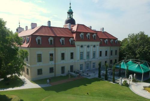 Bed & Breakfast Theresia Chateau - Bernol�kovo