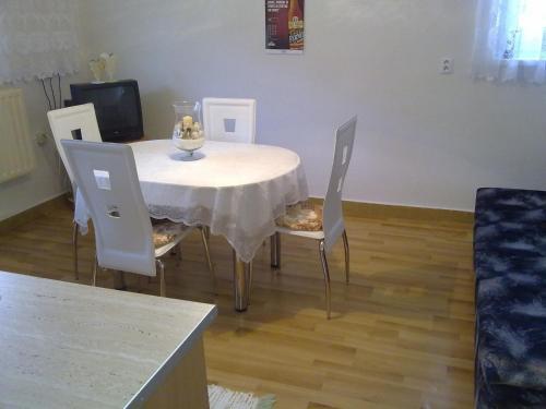 Apartman Trnovec