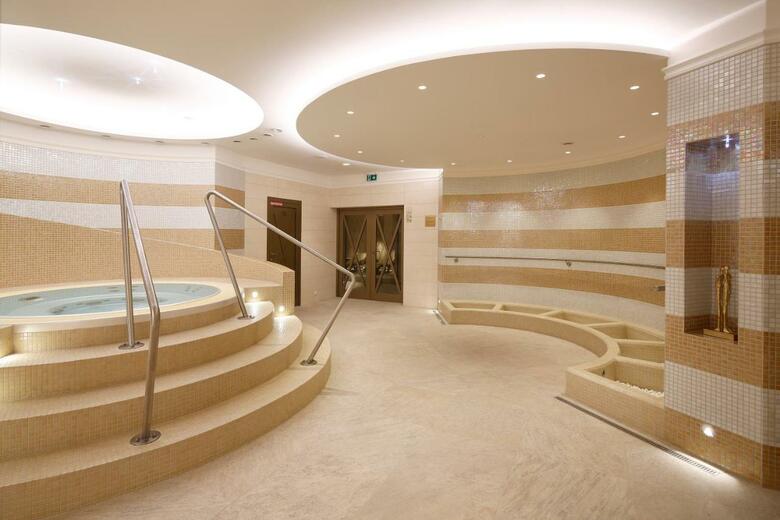 Hotel Kult�ra