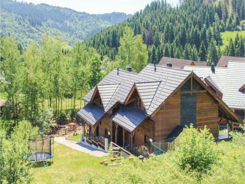 Three-bedroom Holiday Home In Oscadnica