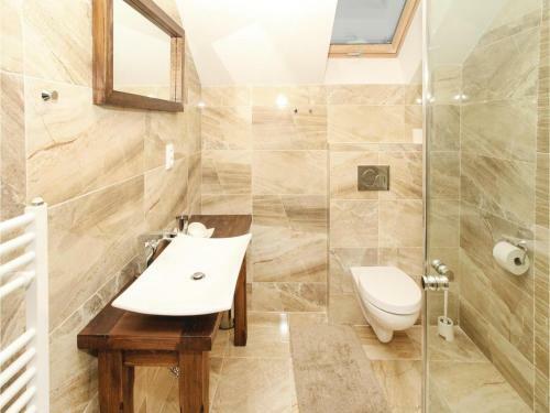 Three-bedroom Holiday Home In Oscadnica