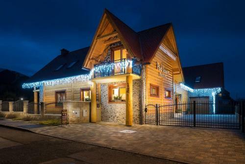 Apartamento Guest House Privat Pod Lesom