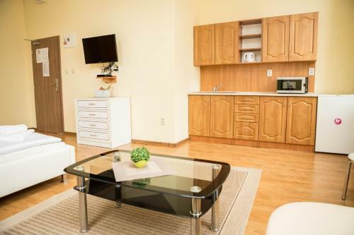 Hostal Penzion Burra
