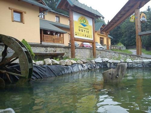 Hostal Penzion Ustie