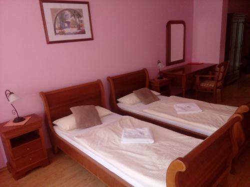 Hostal Penzion Scarlet