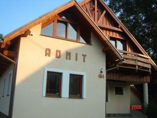 Hostal Penzi�n Admit