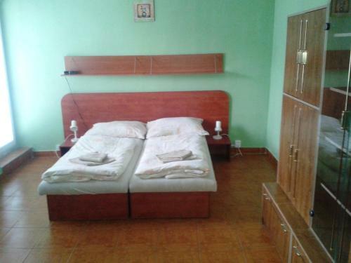 Hostal Garni Hotel Sonata