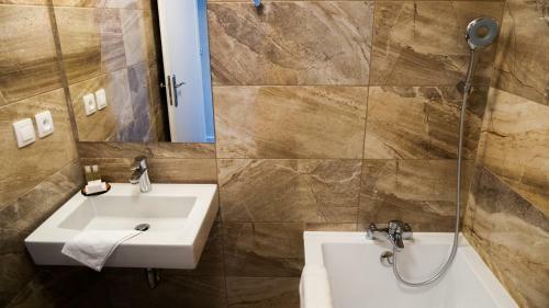 Hostal A7 Apartments