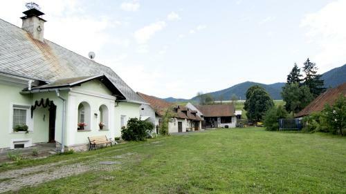 Hostal Zemianska K�ria Vacht�r