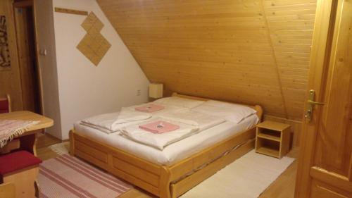 Hostal Penzi�n Bu?n�k