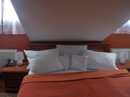 Hotel Kriv�?