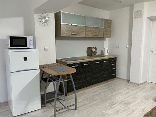 Apartm�n Pod Str�?ou