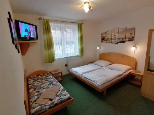 Hostal Penzi�n Po?ana