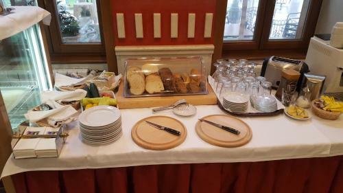 Hotel Top Penzi�n Mar�na