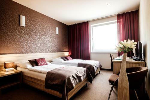 Hotel Deluxe