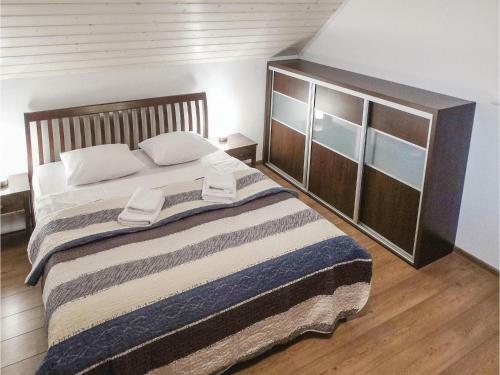 Two-bedroom Holiday Home In Stara Lesna