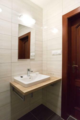 Hotel Lesana