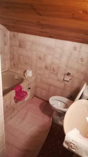 Hostal Penzi�n Toliar