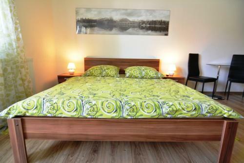 Hostal Villa Gold