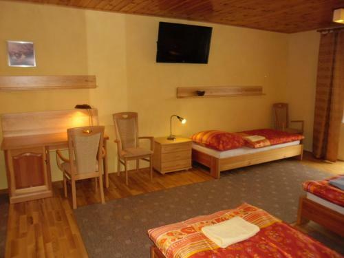 Hostal Penzion Tri Klasy