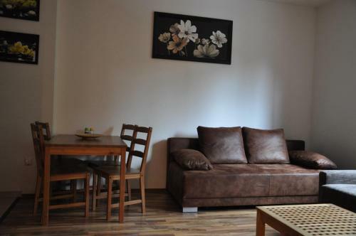 Aparthotel Fatrapark 2 Apartments House