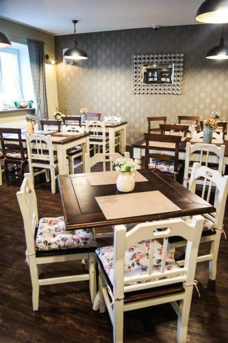 Hostal Kalv�n Restaurant & Pension