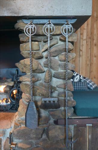 Posada Timber Cove Inn