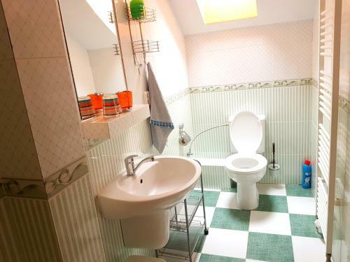 Hostal Penzi�n Term�l