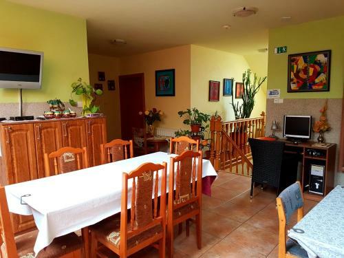 Hostal Penzi�n Term�l