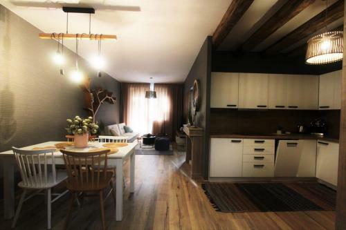 Apartm�n And?l